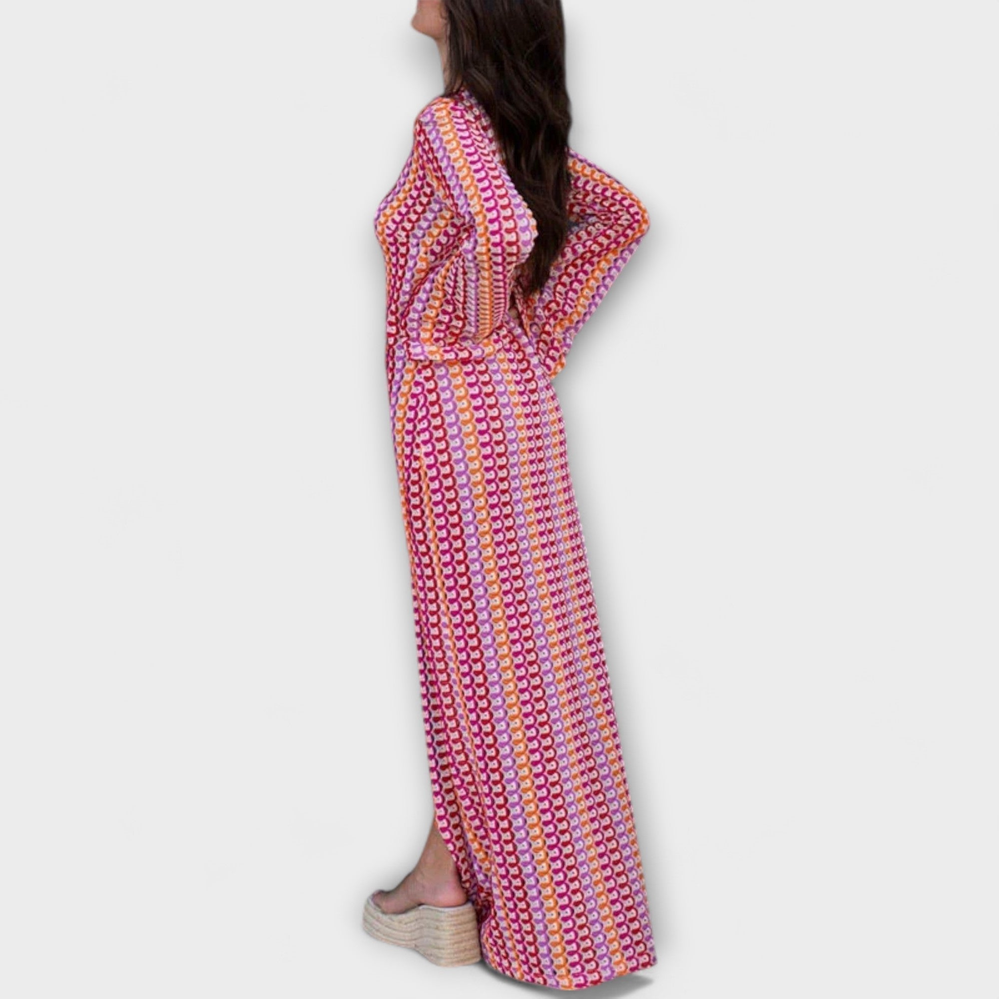 Elina – Robe longue à col en V, esprit vacances