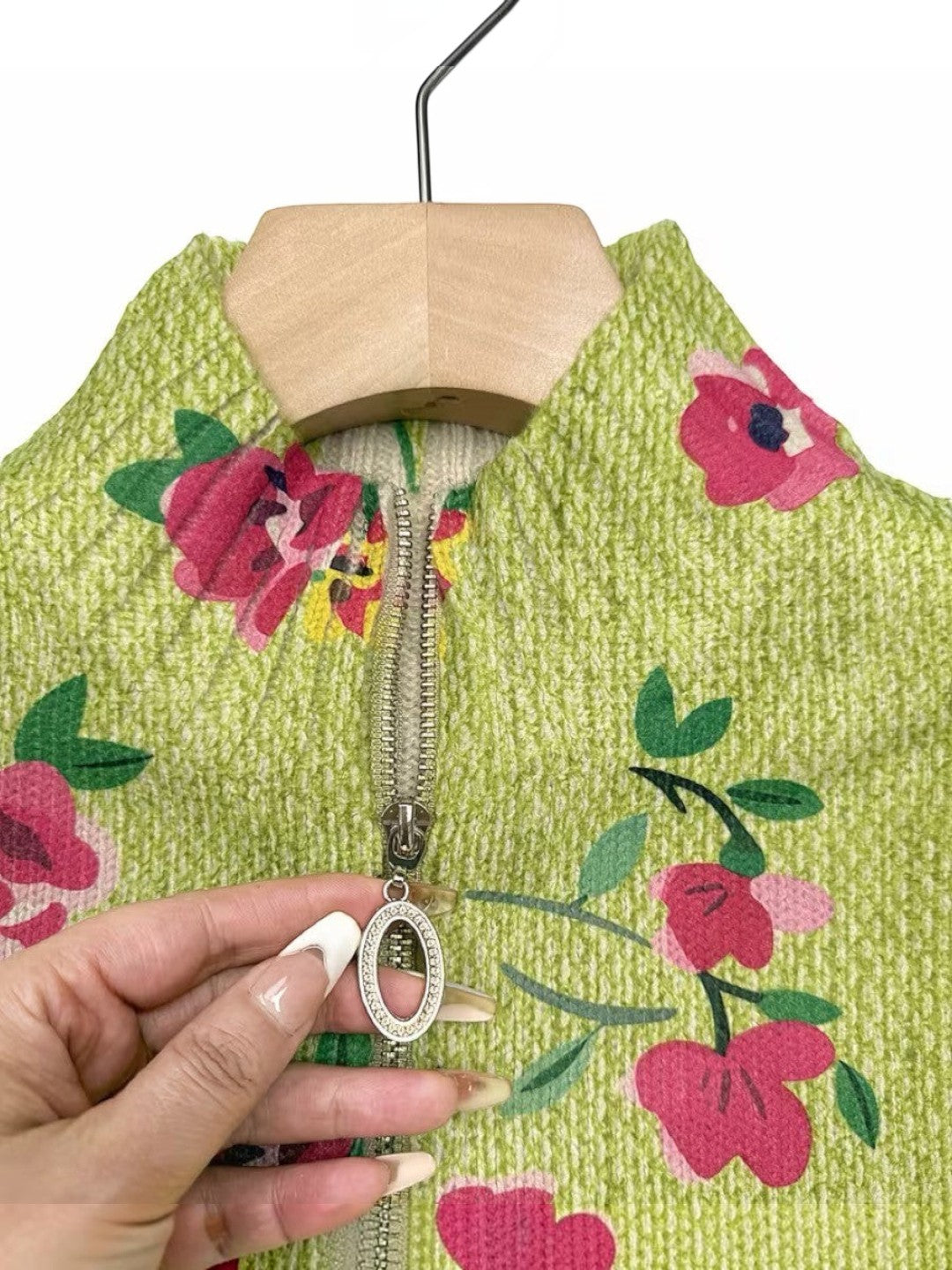 Émeline | Cardigan vert à motif floral