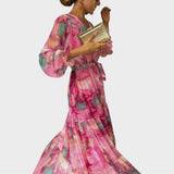 Fiona | Robe longue portefeuille à motif floral et manches longues