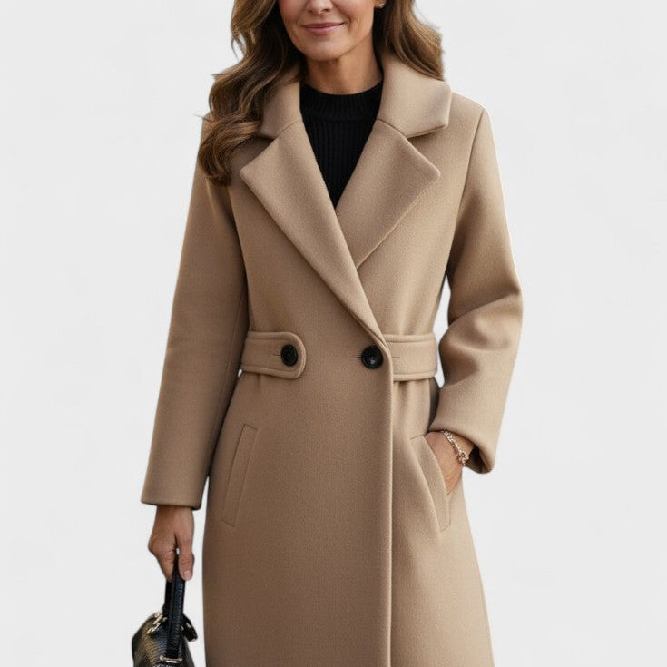Frederikke Manteau en laine
