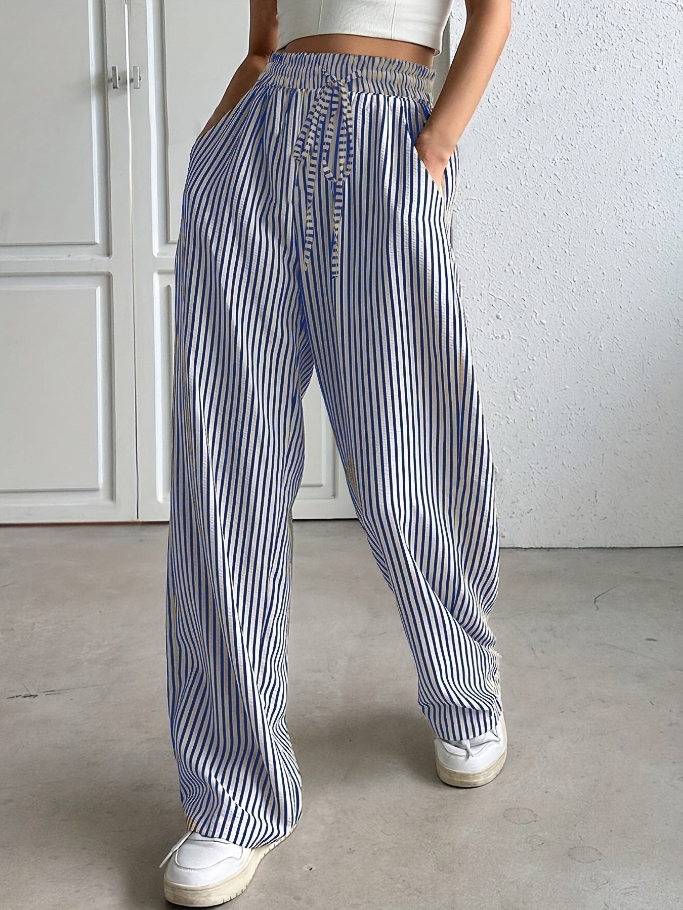 Hollis – Pantalon rayé à jambe large