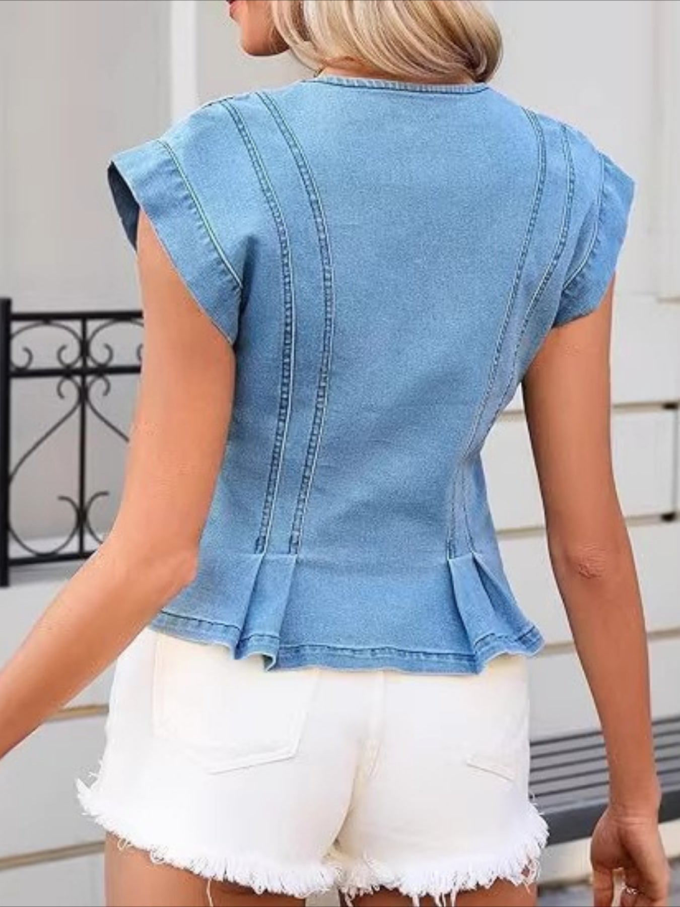 Isobel - Haut en denim à col en V