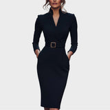 Jana | Robe droite noire élégante avec ceinture