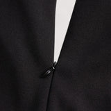Kate | Robe noire raffinée à ceinture et col mao