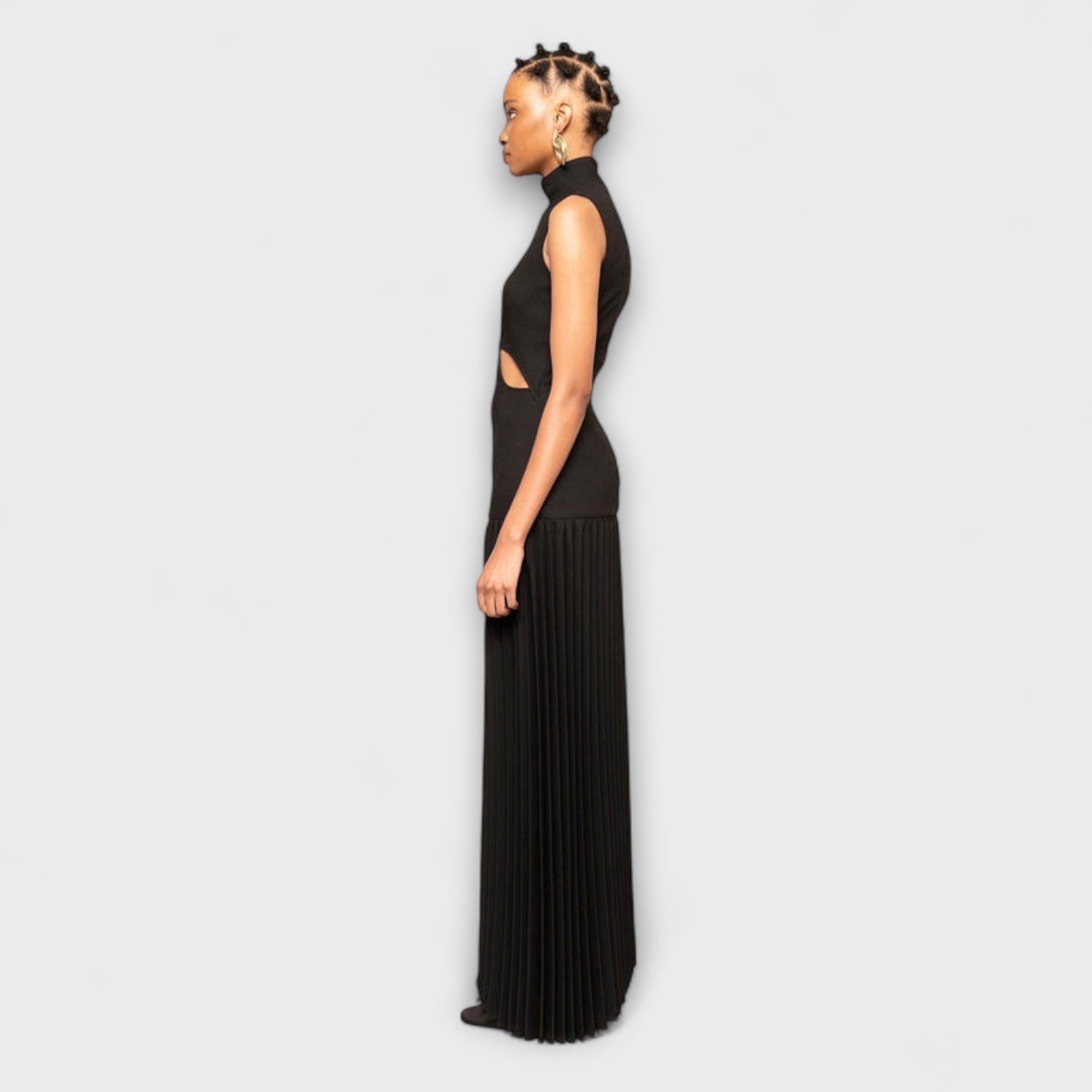 Kristen - Robe longue à pli et découpe en goutte