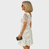 Laura | Robe midi élégante à détails en dentelle