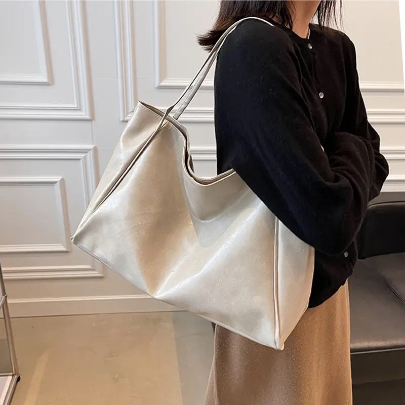 Lena Paula | Sac en cuir brillant
