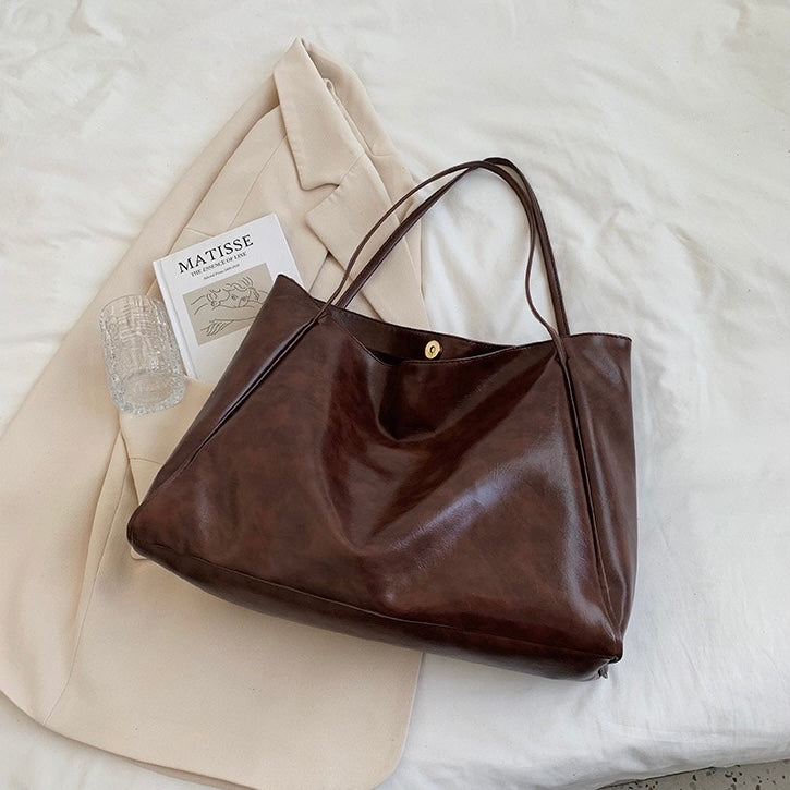Lena Paula | Sac en cuir brillant