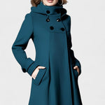 Lenka Manteau