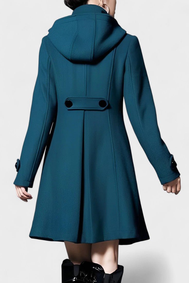 Lenka Manteau