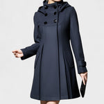 Lenka Manteau