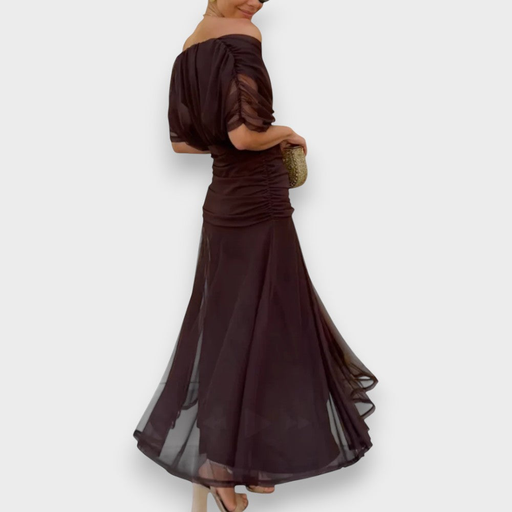 Malia | Robe élégante à col en V