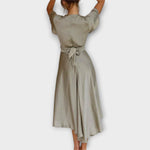 Margret - Robe midi élégante à encolure en V