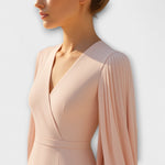 Rachel - Hellrosa – Robe midi à col en V et manches en mousseline