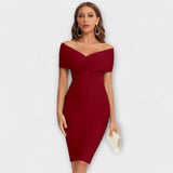 Robe élégante à col en V