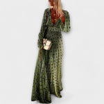 Robe longue élégante à pois