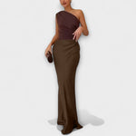 Robe longue plissée élégante à bretelle asymétrique