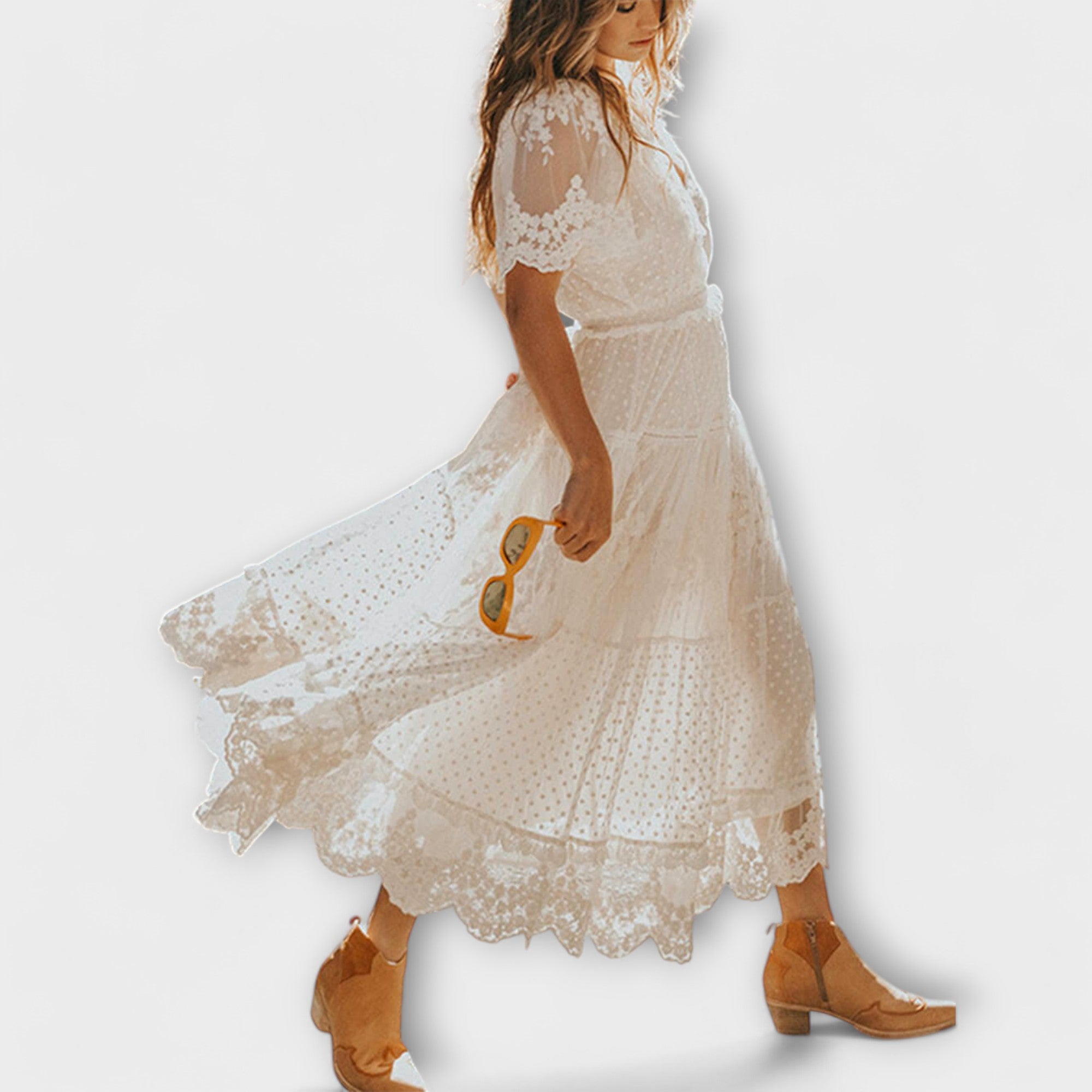 Robe midi Lacey à col en V et manches courtes
