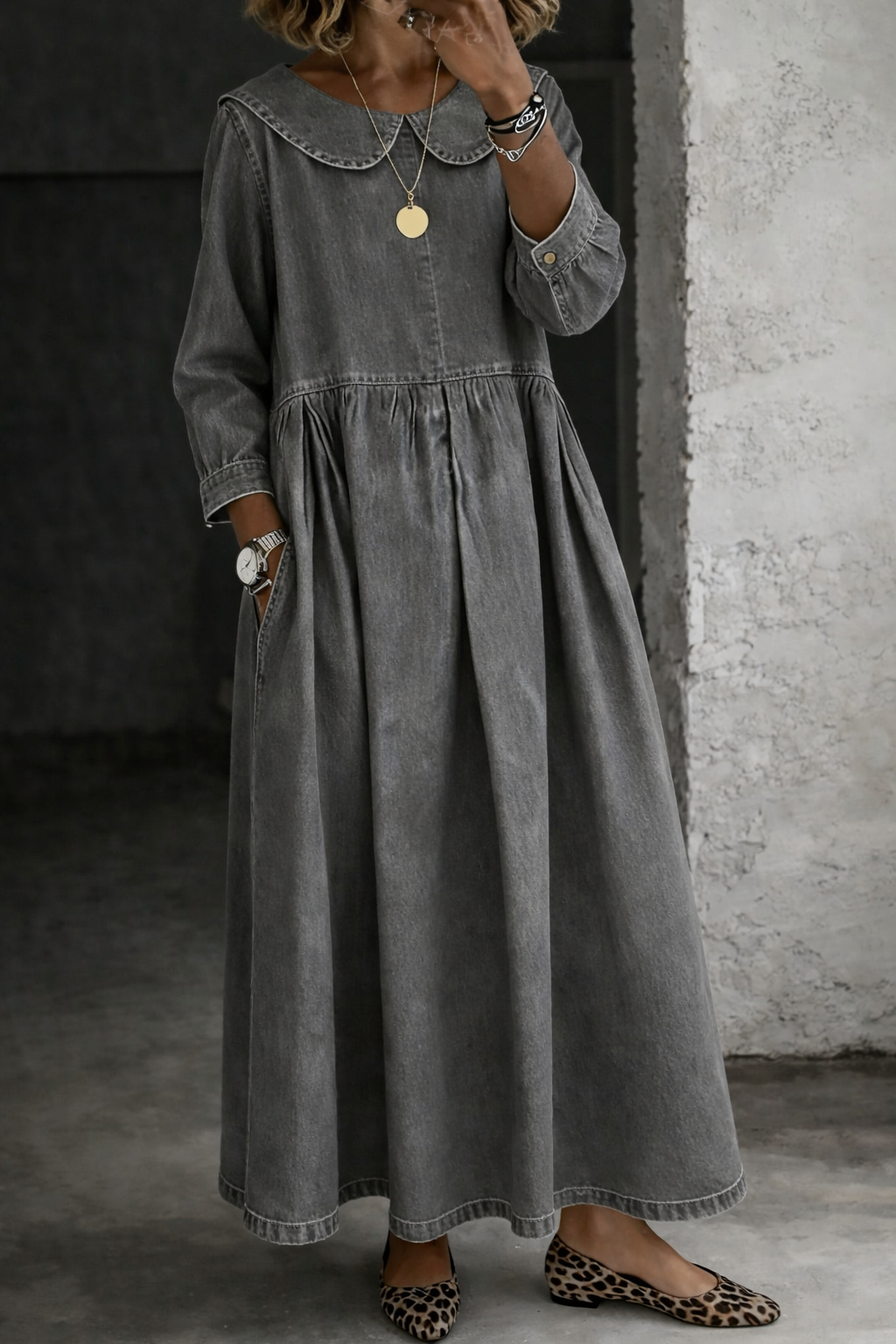 Sophie - Robe en denim à col Claudine