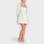 Wren - Robe courte en velours ornée de bijoux