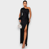 Zarra | Robe longue élégante à une épaule